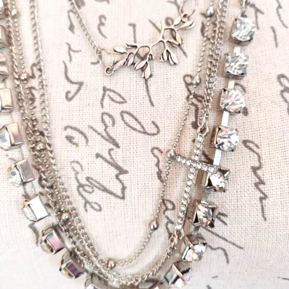 Multi strand necklace crystals, cross